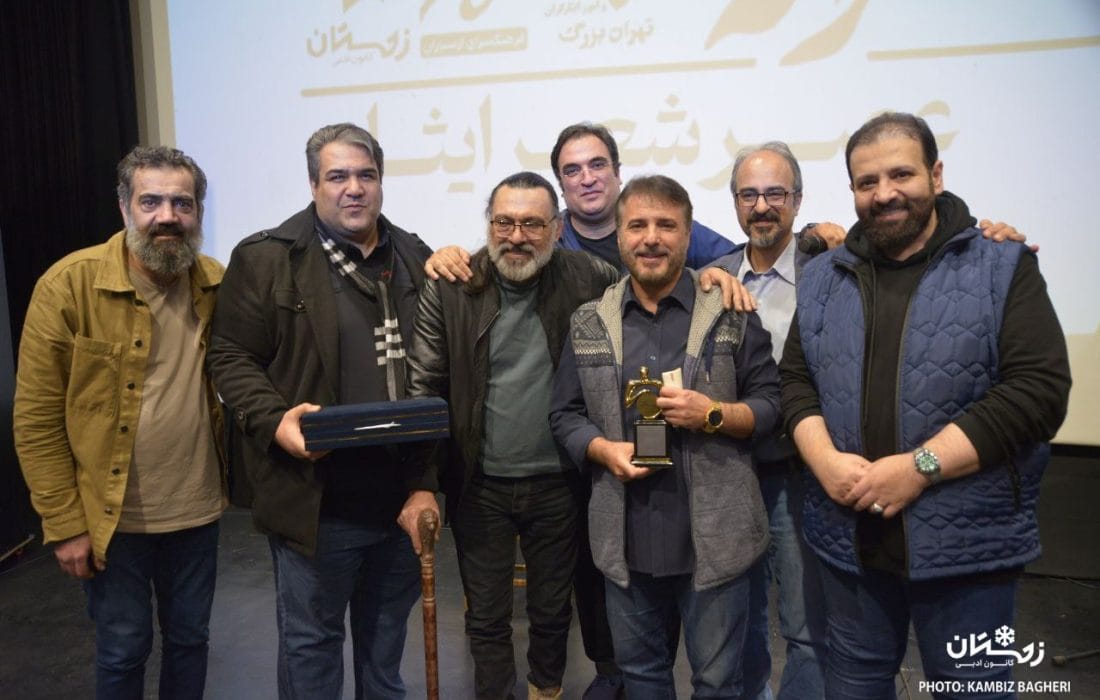 «انار؛ صد دانه یاقوت» را در جبهه نوشتم