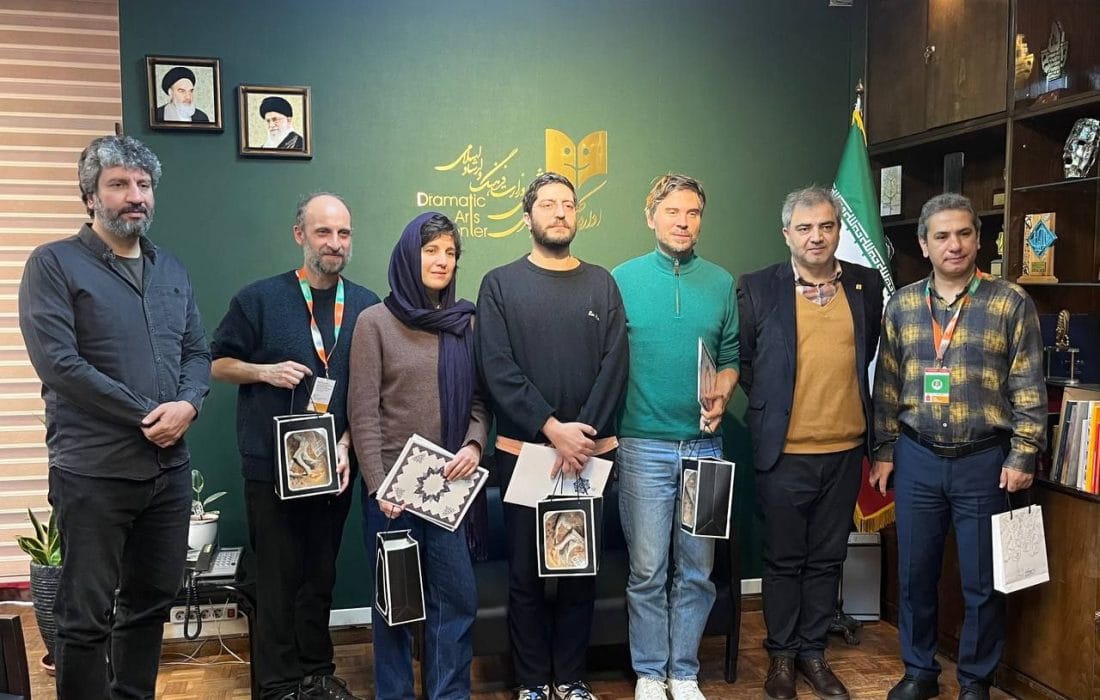 تقدیر سرپرست اداره هنرهای نمایشی از تئاتر مشترک کشور ترکیه و پرتغال