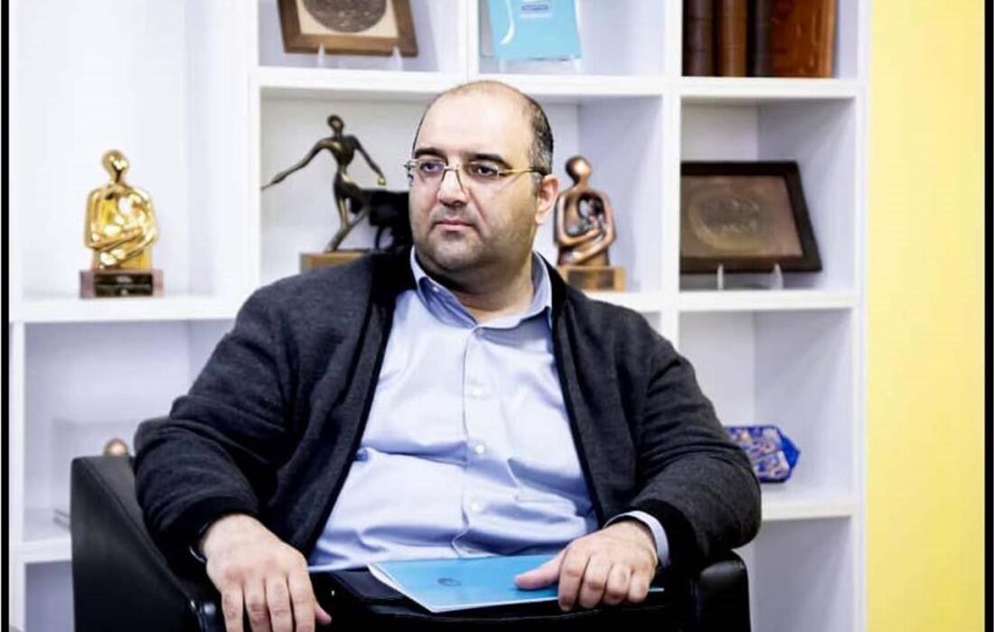 آیدین مهدیزاده مدیرکل دفتر هنرهای تجسمی شد