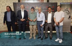 گزارش تصویری از اکران «پلی بر رودخانه خشک» در پردیس سینمایی چارسو