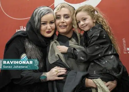 گزارش تصویری از اکران مردمی فیلم سینمایی «کج‌پیله» در سینما همیلا سنتر
