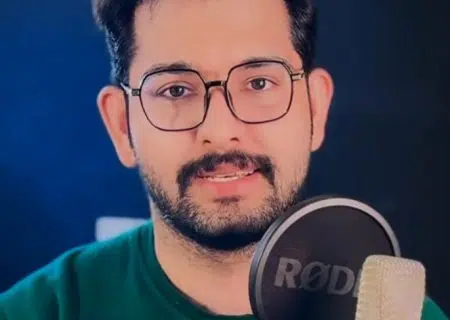 تکنیک و لحن از مولفه های ماندگاری مجری در اذهان است/ ماندگاری صدا در سادگی ، تخصص و مؤلف بودن شکل میگیرد