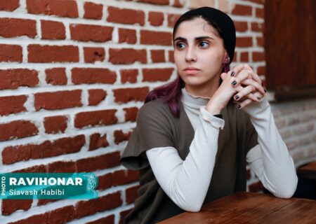 یکتا یکه، کارگردان نمایش «سپید زخم»: روایت زخم‌هایی که پشت لبخندها پنهان می‌شوند